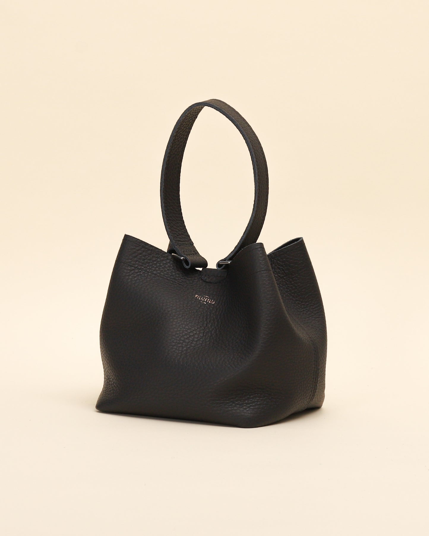 FiluFilu Carlotta with clutch